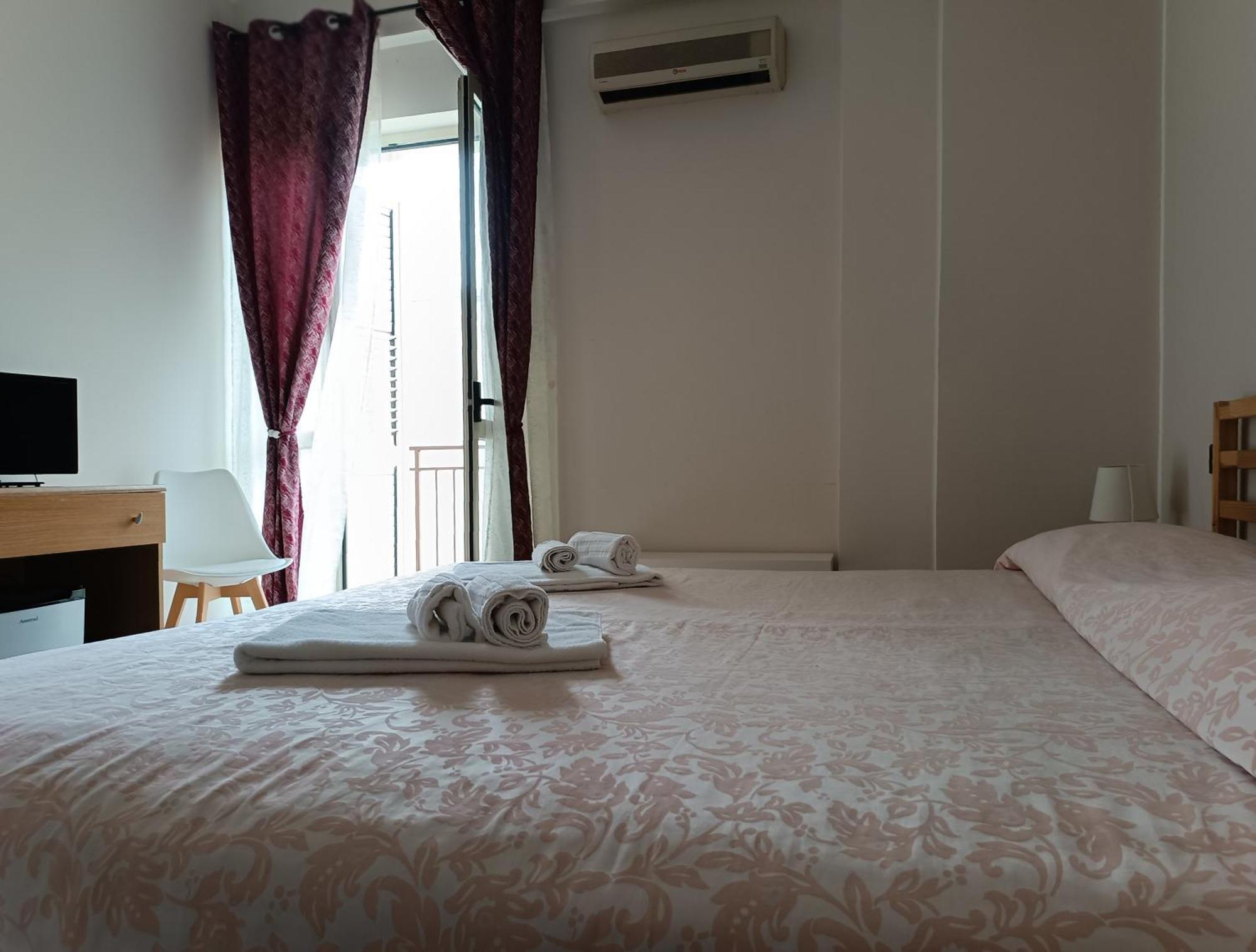 Il Quadrifoglio Hotel Frascineto ภายนอก รูปภาพ